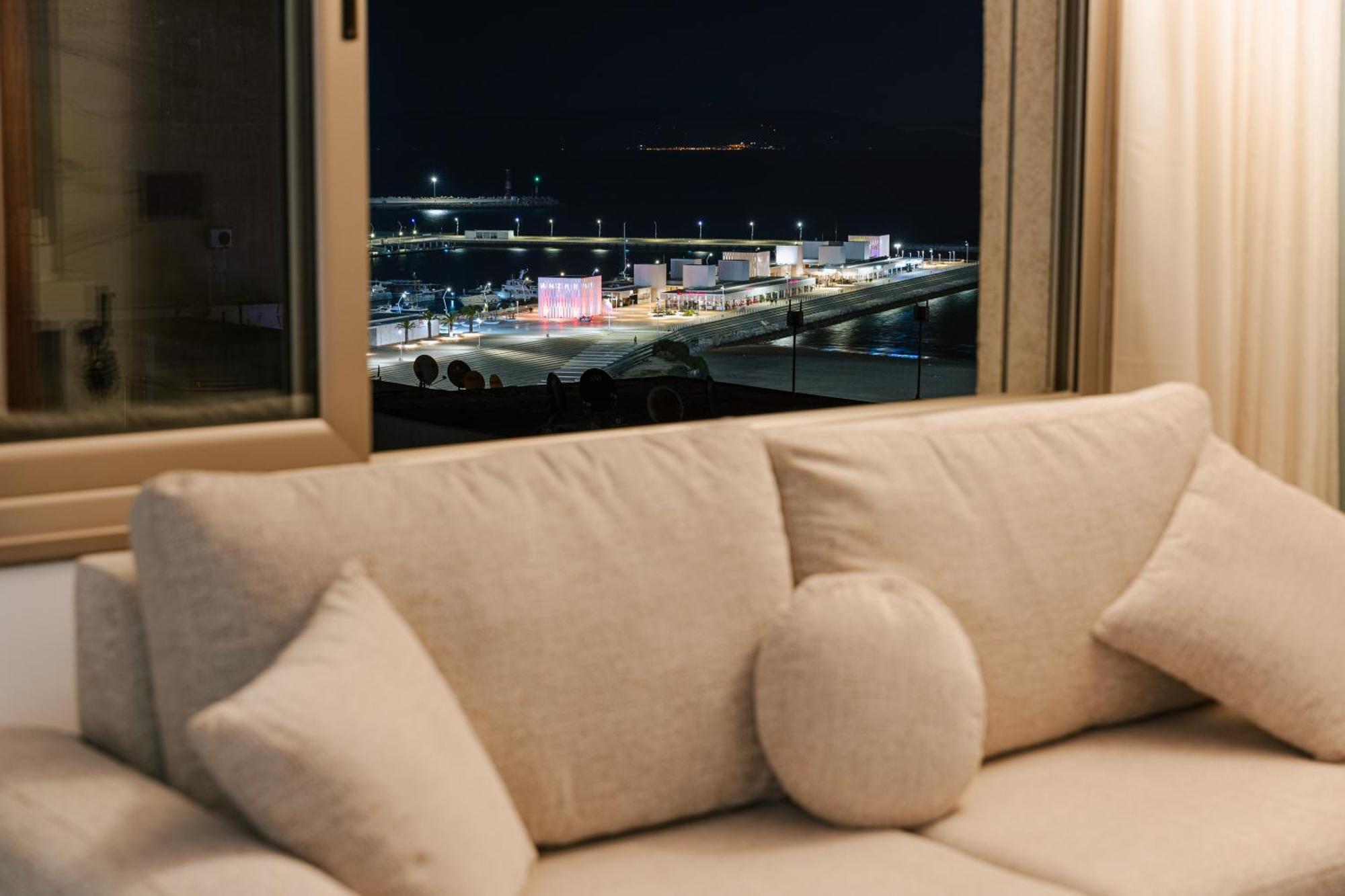 Marina View Residence Luxurious Studio Retreat With Stunning Ocean Views 1 Double Bedroom, 1 Convertible Couch Tanger Exteriör bild